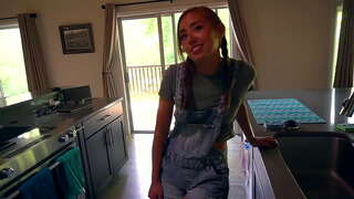 Bilkemm Legali Dar aktar Nodfa Tkellem fis-Sess fuq il-Kamera: BrandiBraids