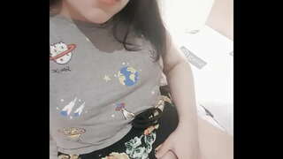 Slot docente riba un video pa su tawela