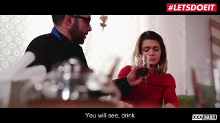 LETSDOIT - Sexy Slut Cailín Lara Thiar Blows Agus Fucks Le Croí Briste Daid