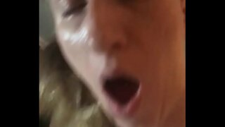 Erta tongda blojob va fotosini bombshell MIlF bilan jinsiy aloqa